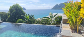 studio cosi, jardin privé, vue magique depuis piscine à débordement de la résidence